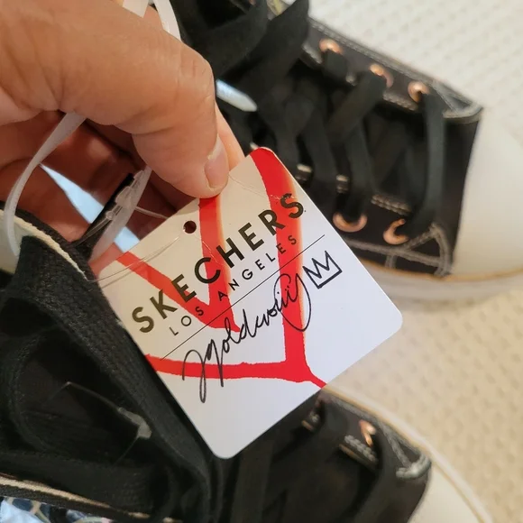 Skechers Black and White Women's Sneakers - Picture 7 of 10